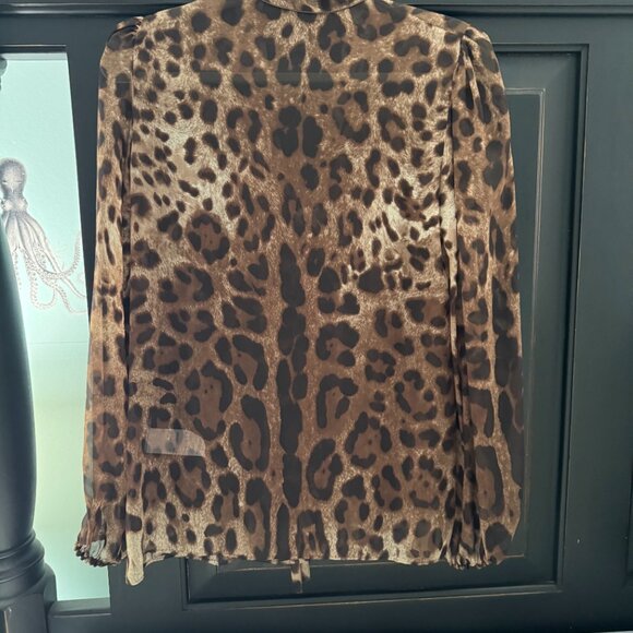Dolce & Gabbana Leo Chiffon Blouse With Bow NWOT 40/4  $1500.00 - Picture 2 of 3